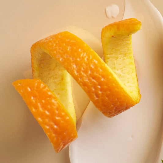 5 Vitamin C Serum Benefits