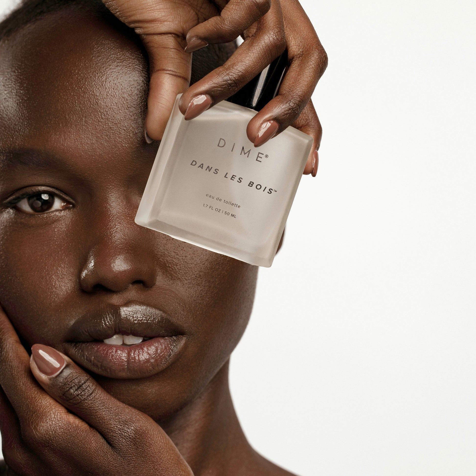 Dans Les Bois Perfume